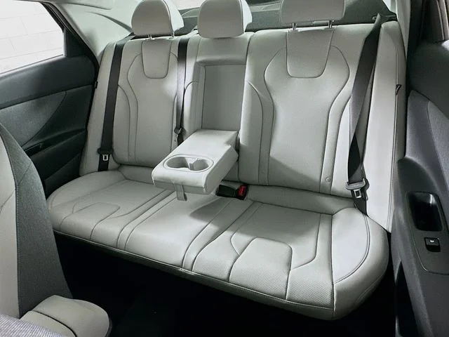New 2026 Hyundai ELANTRA Limited