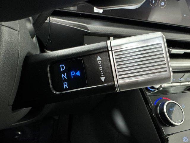 New 2026 Blue Hyundai SEL AWD image 23