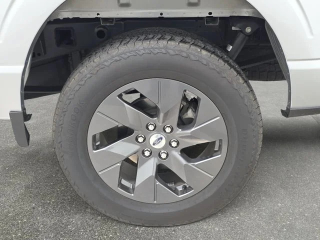 Used 2025 Silver Metallic Ford STX image 30