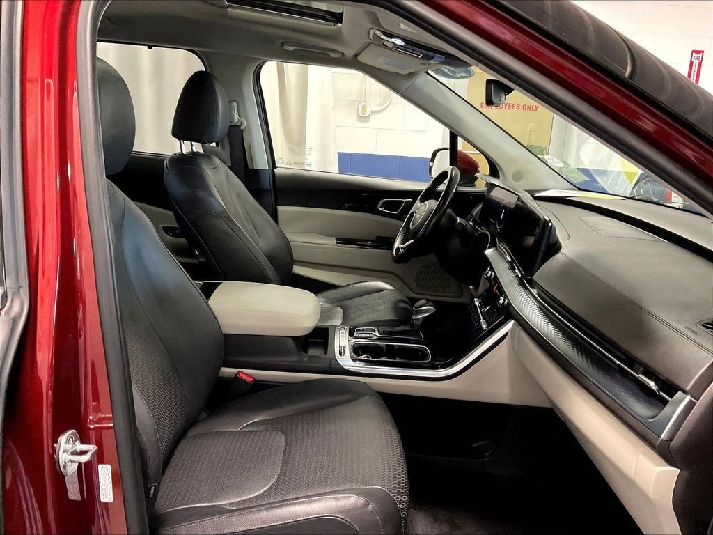 Used 2023 Red Kia SX Prestige image 11