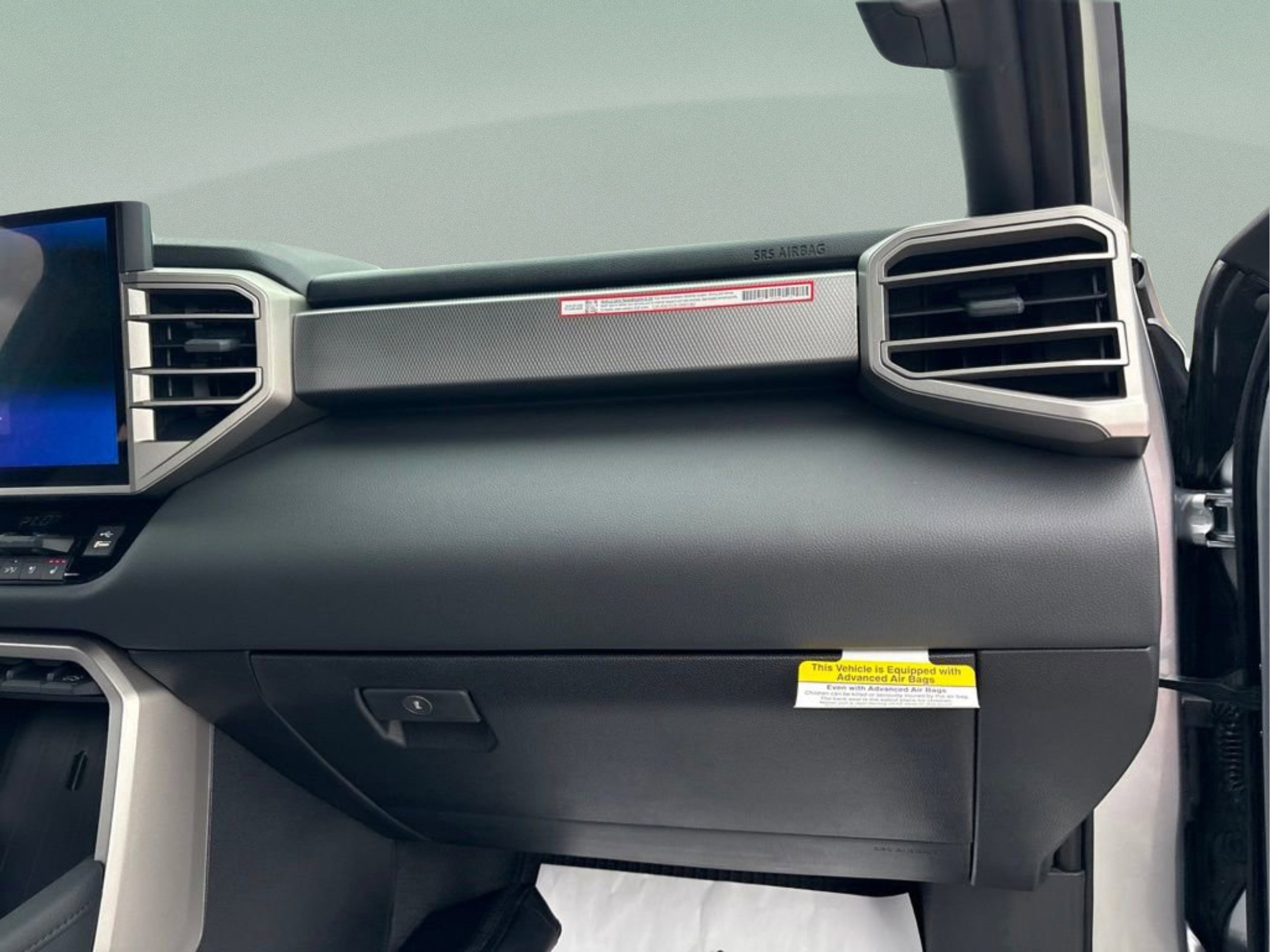 2026 Toyota Tundra Limited - Photo 39