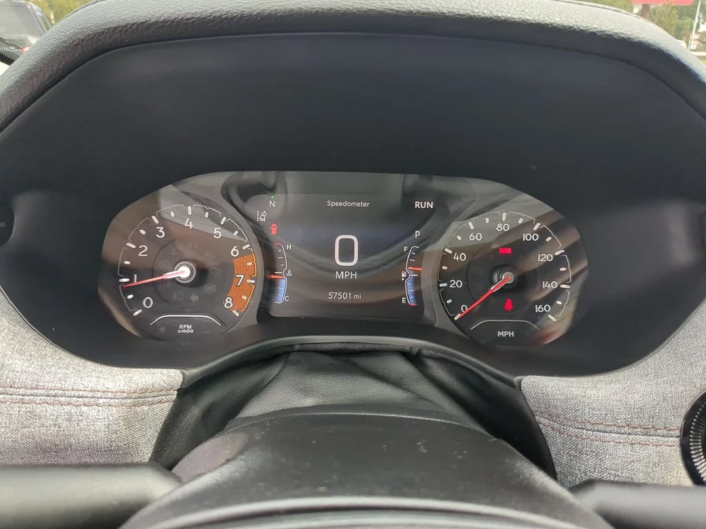 Used 2022 Gray Jeep Latitude Lux image 33