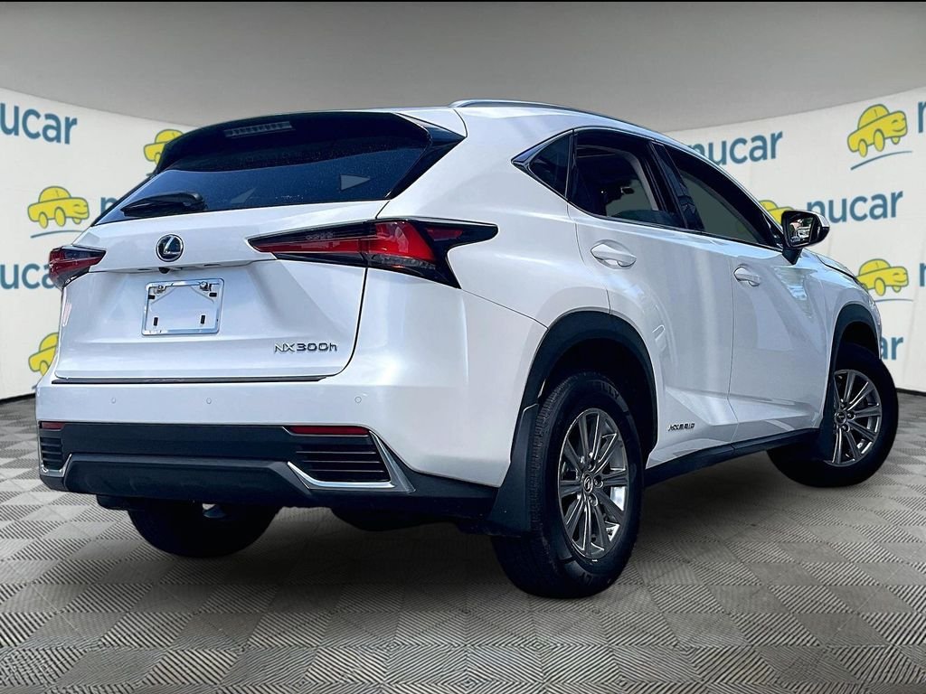 Used 2021 White Lexus 300h image 6