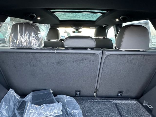 New 2026 Pure Gray Volkswagen 2.0T SEL Premium R-Line image 19