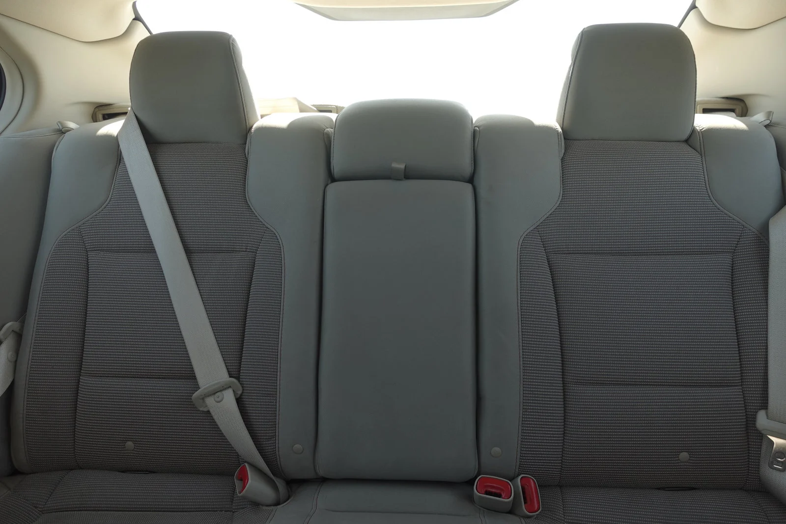 Used 2012 White Suede Ford SEL image 13