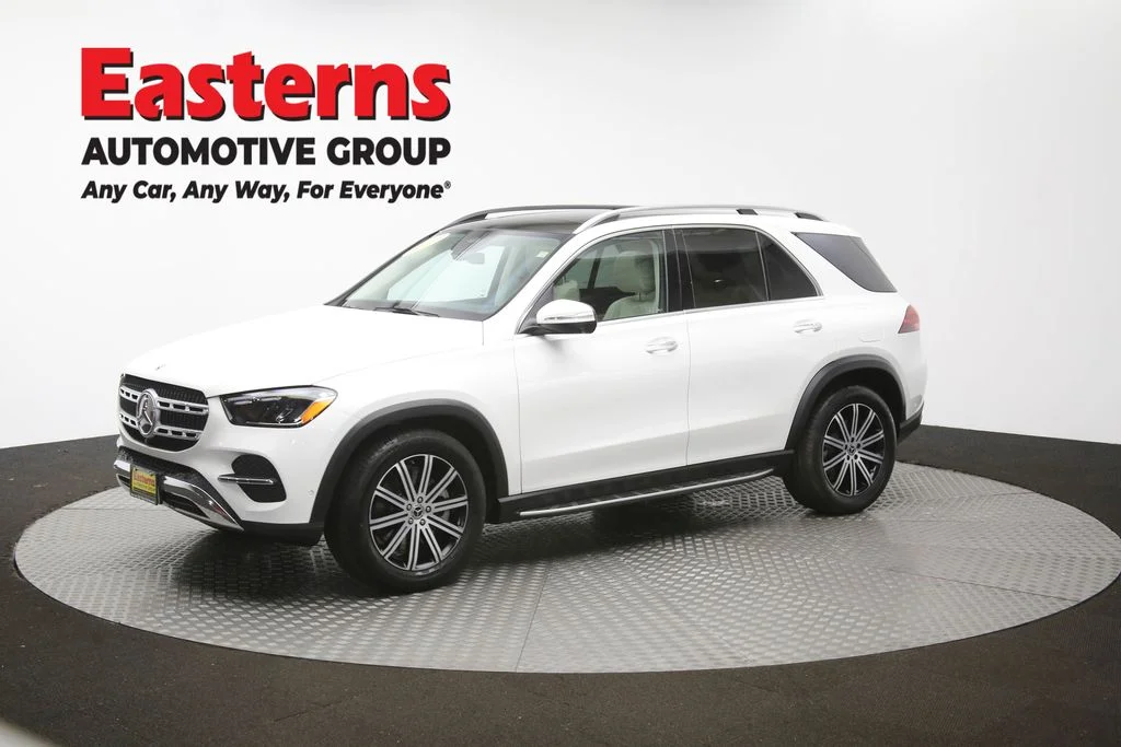 Used 2025 White Mercedes-Benz GLE 450e image 57