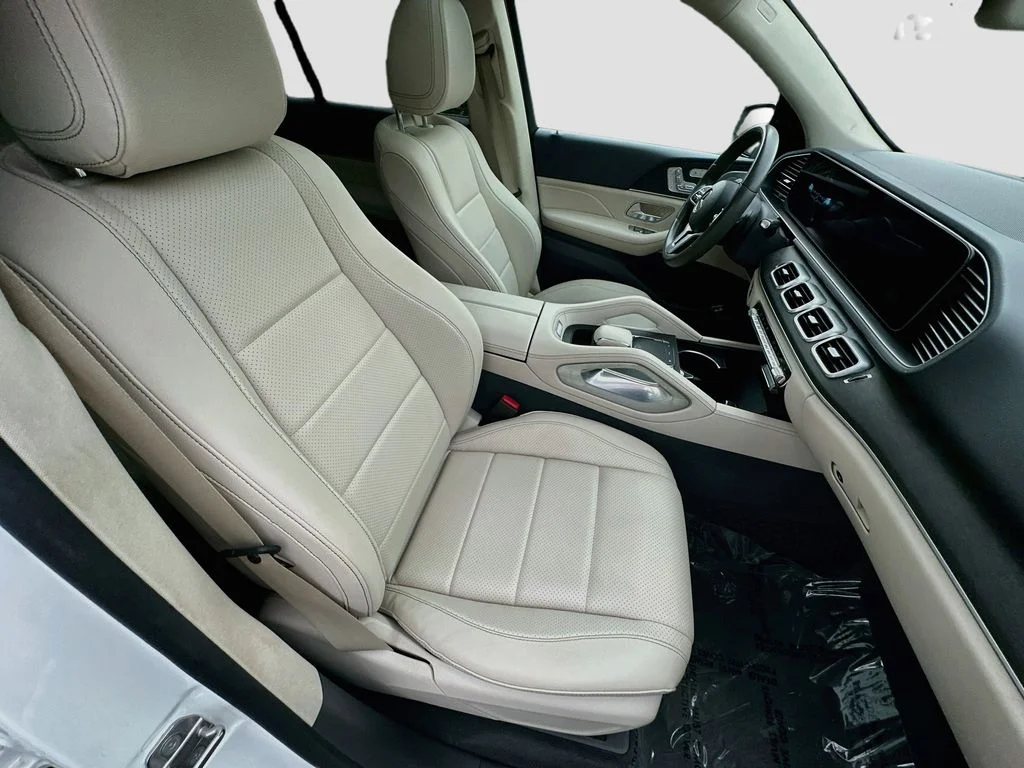 Used 2020 Polar White Mercedes-Benz GLE 350 image 29