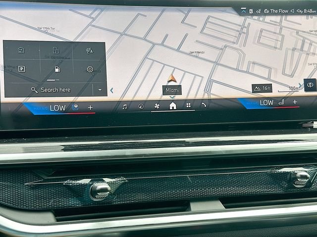 New 2027 Gray BMW xDrive40i image 10