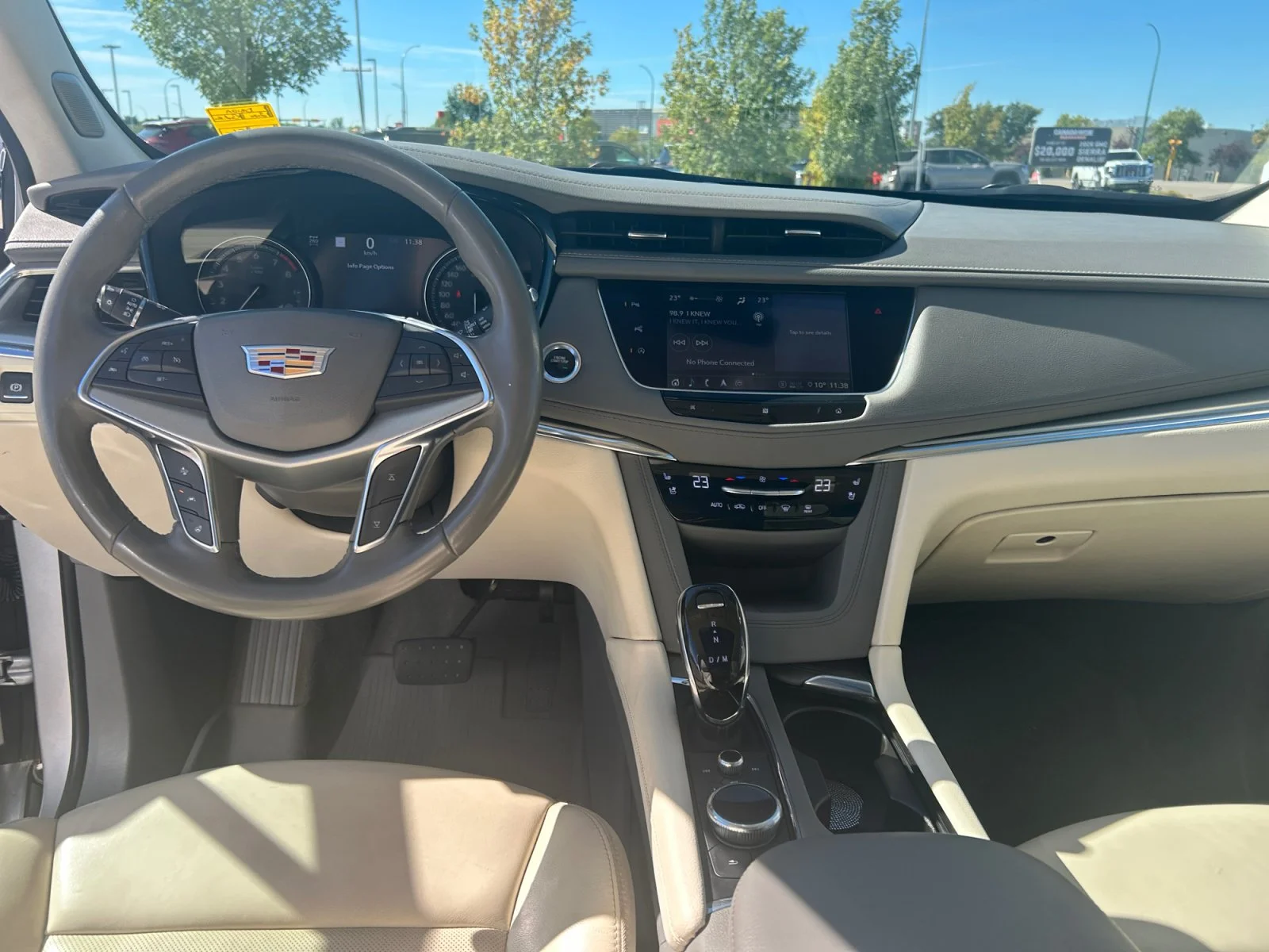 Used 2020 SILVER Cadillac PREMIUM LUXURY AWD image 21