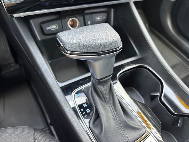 Certified Used 2024 White Hyundai SEL image 28