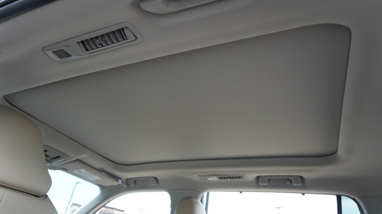 Used 2024 Blue Toyota Platinum image 33