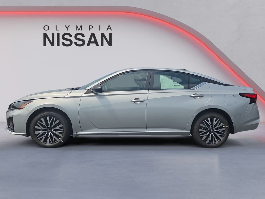 New 2026 Silver Nissan 2.5 SV image 2