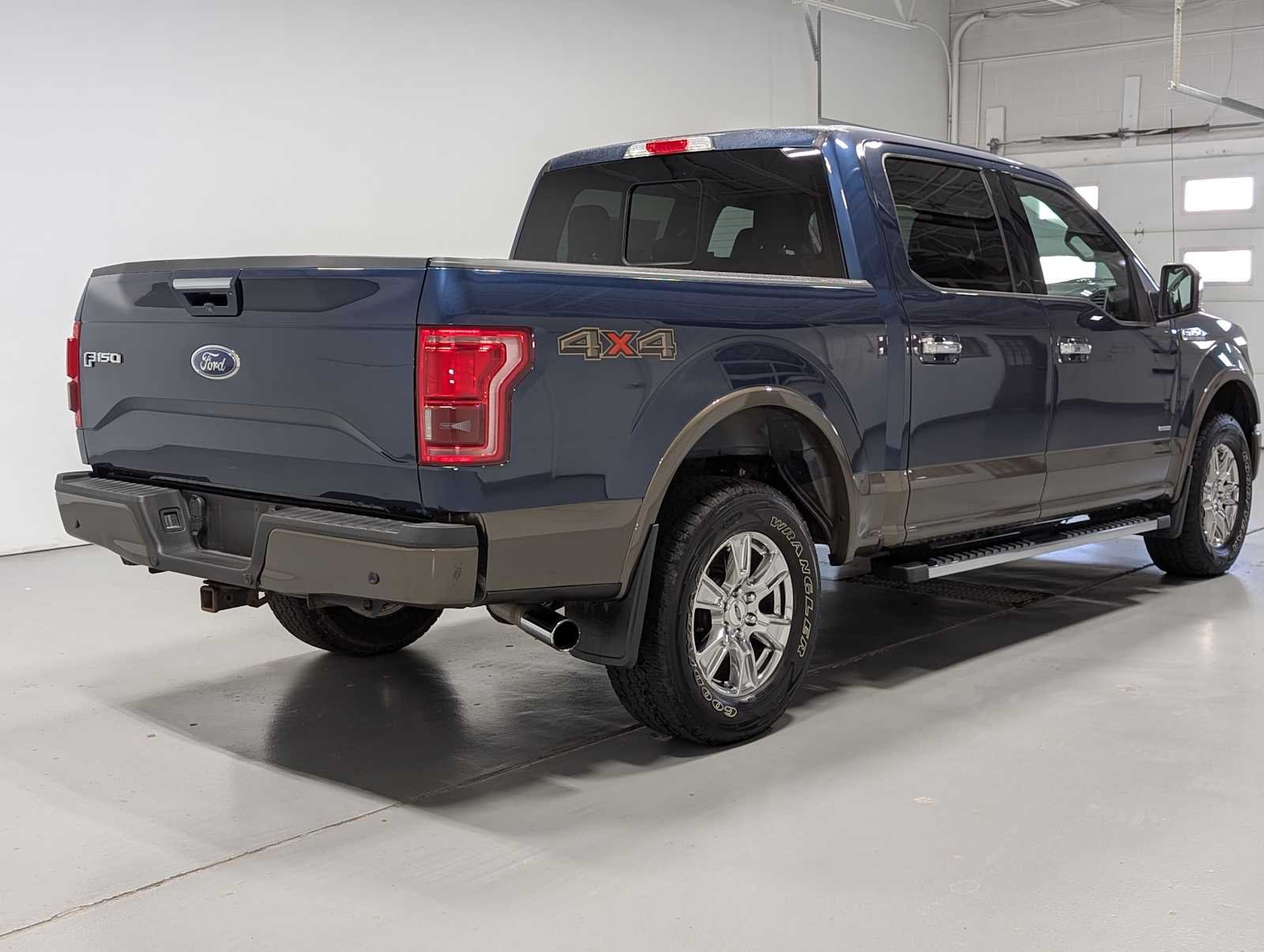 Used 2016 Caribou Metallic Ford Lariat image 8