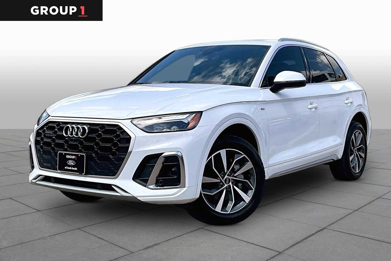 2024 Audi Q5 45 Premium Plus's photo