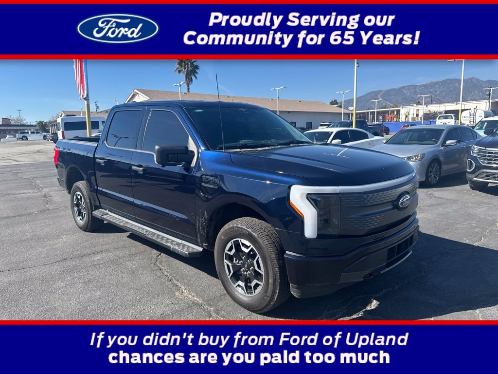 Used 2023 Blue Metallic Ford XLT image 1