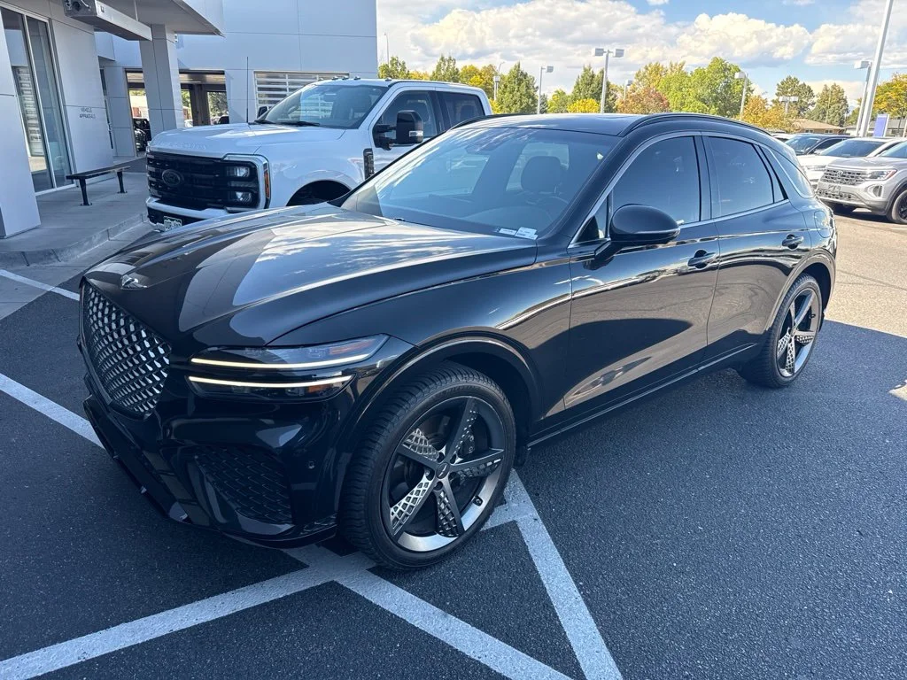 2023 GENESIS GV70