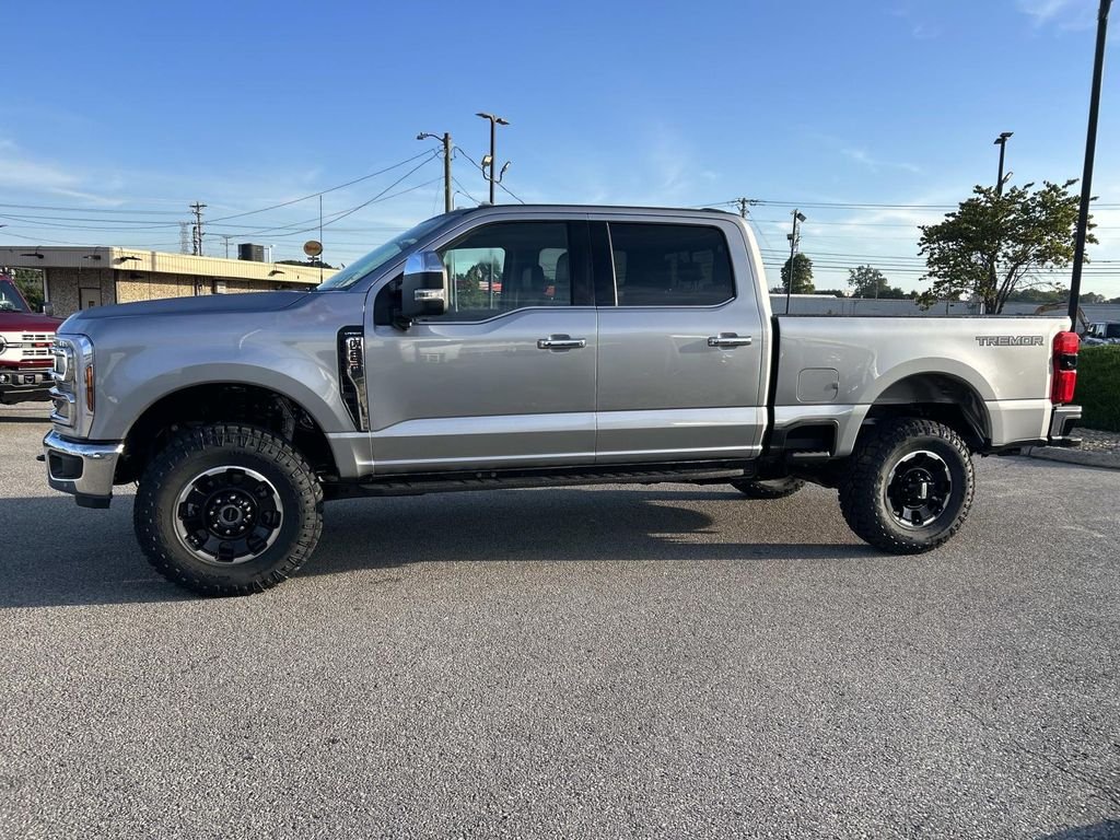 New 2027 Iconic Silver Metallic Ford F-250® Lariat® image 6