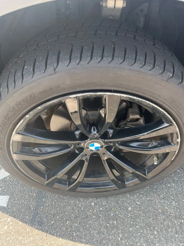 Used 2019 Gray BMW xDrive35i image 3
