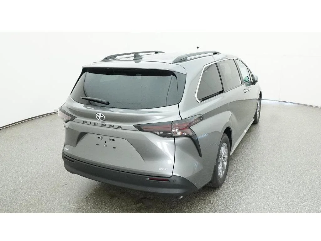 New 2026 Heavy Metal Toyota XLE image 8