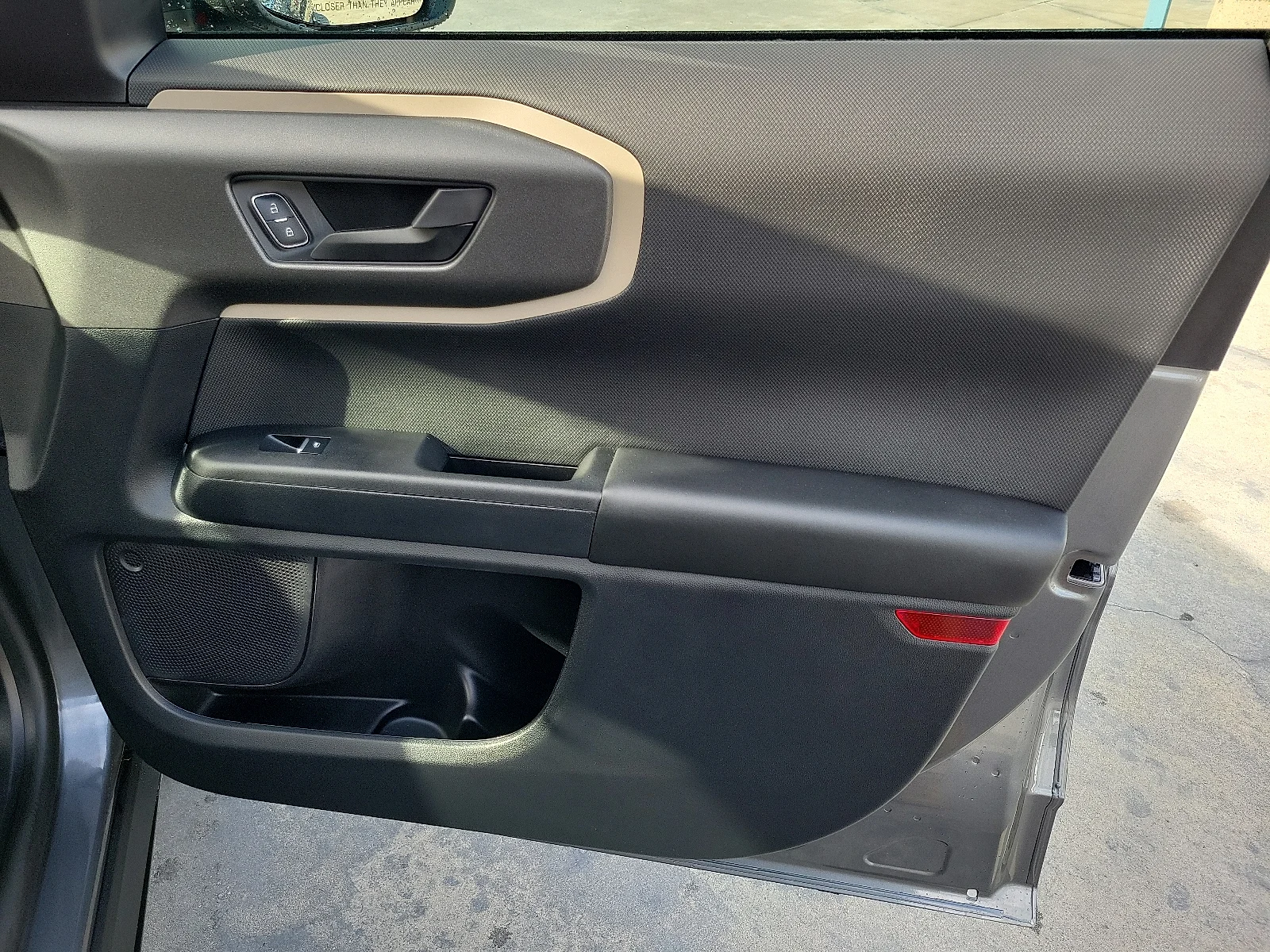 Used 2025 Gray Metallic Ford Big Bend image 17