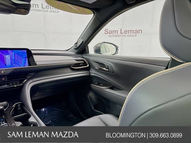 2025 Toyota Crown Platinum - Photo 24