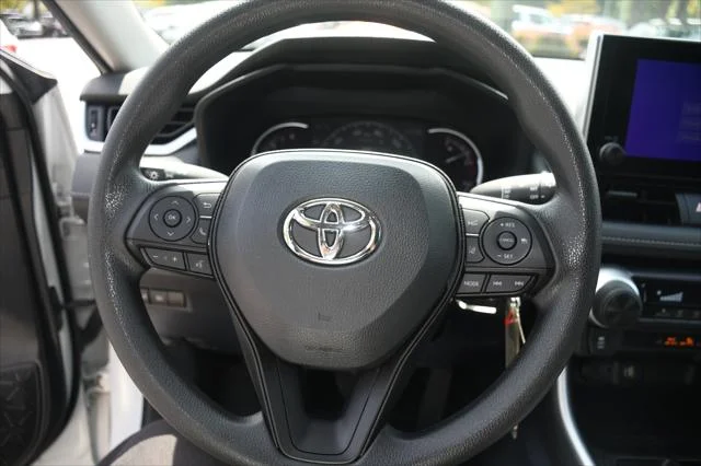 Certified Used 2023 ICE CAP Toyota  image 12