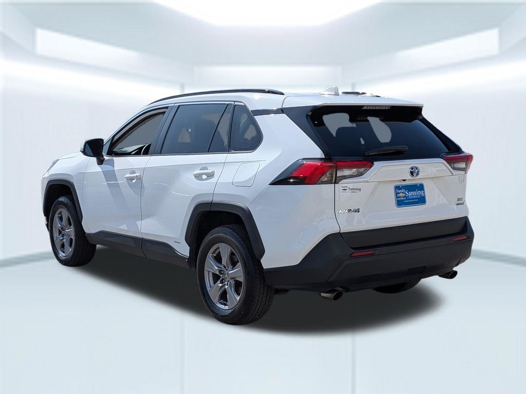 Used 2023 White Toyota XLE image 4