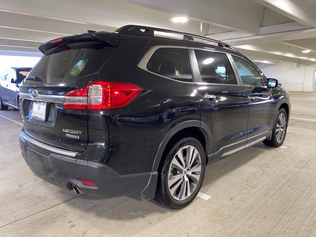 Used 2021 Crystal Black Silica Subaru Touring image 6