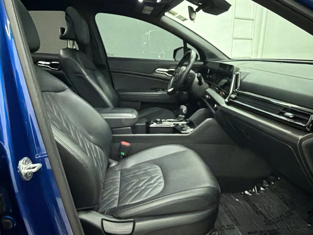 Used 2023 Blue Kia X-Line image 35