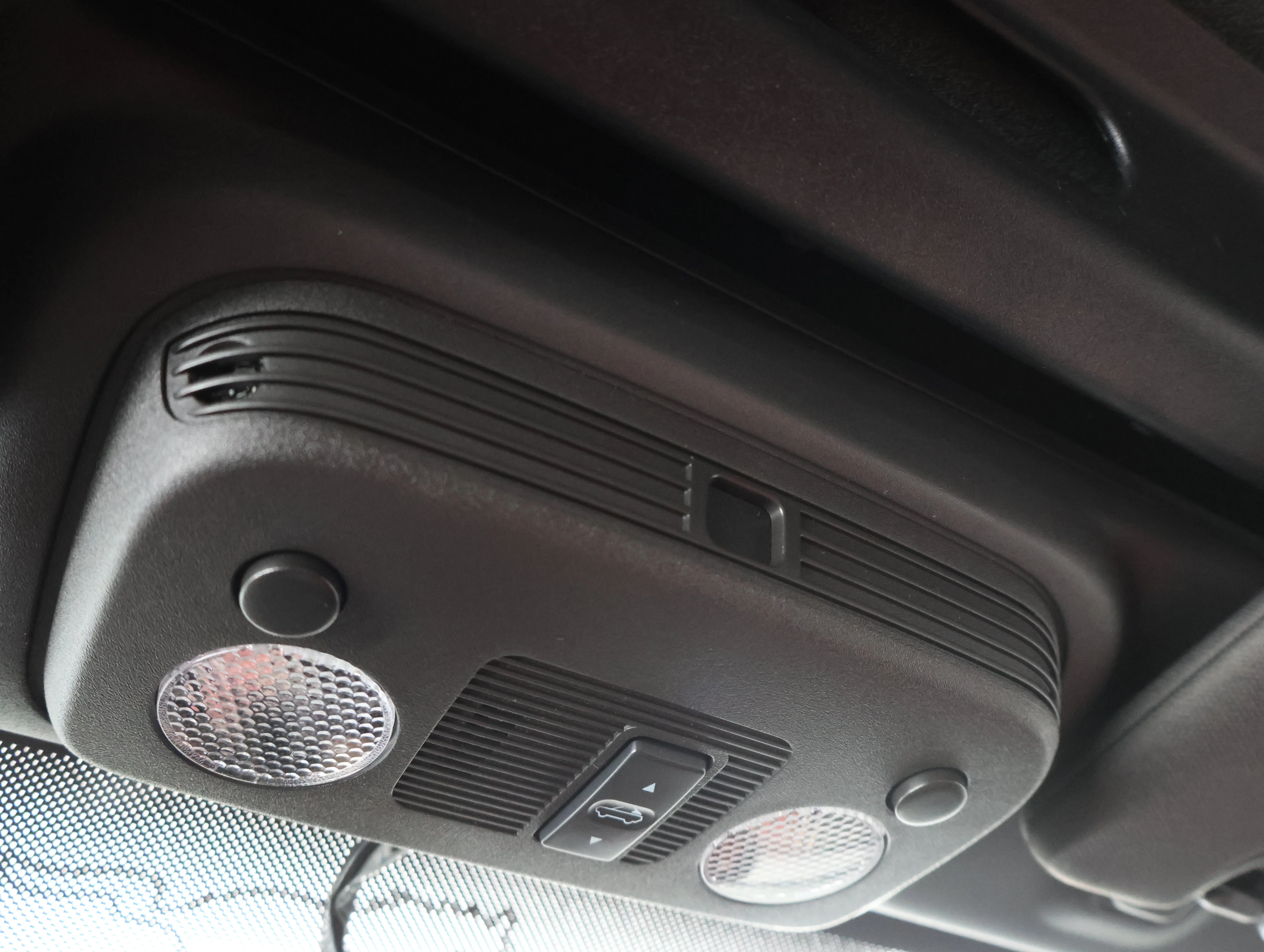 Used 2014 Sterling Gray Metallic Ford GT Premium image 40