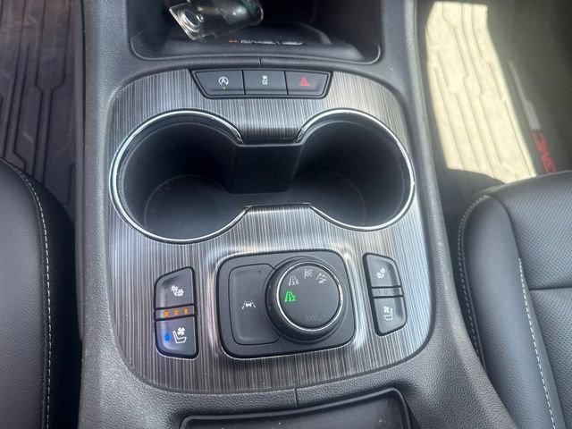 Used 2023 ULTRA BLUE METALLIC GMC SLT image 16