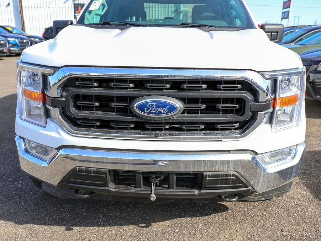 Used 2021 Oxford White Ford XLT image 25