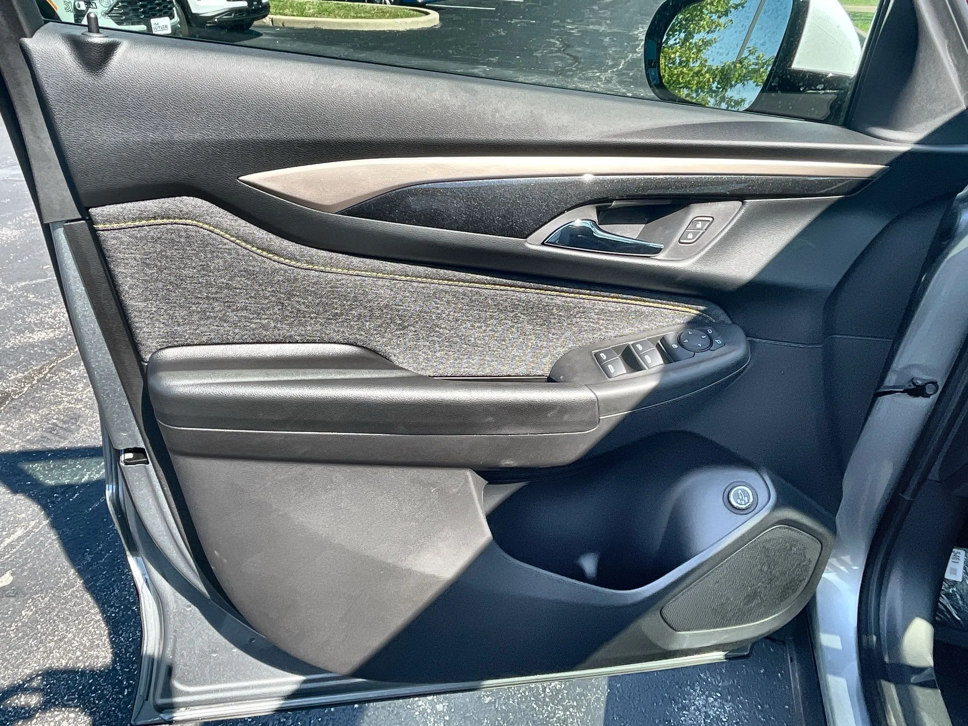 New 2026 Sterling Gray Metallic Chevrolet ACTIV image 43