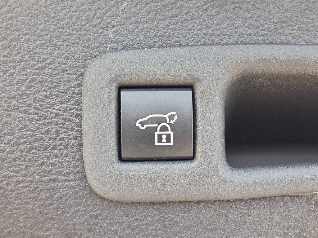 Used 2026 Black Toyota XLE image 39