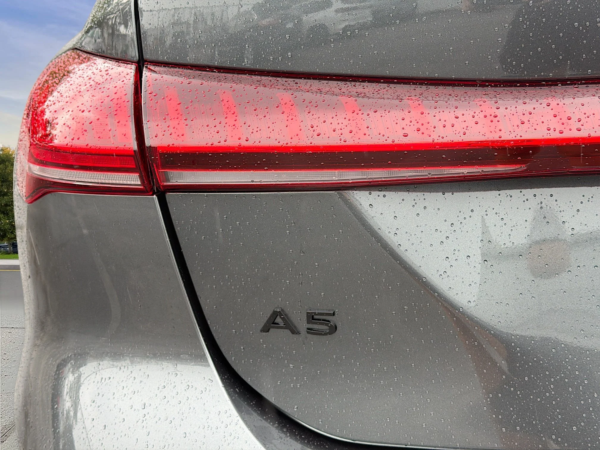 New 2026 Daytona Gray Pearl Effect Audi Premium Plus image 10