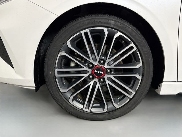 2023 Kia Forte GT - Photo 29