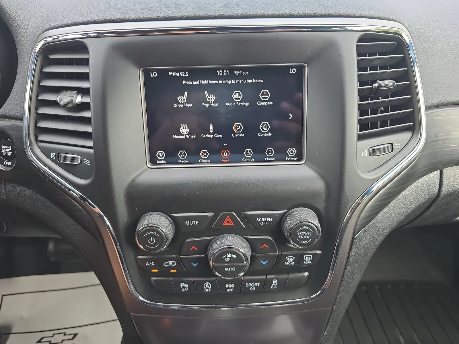 Used 2019 White Jeep Upland image 14