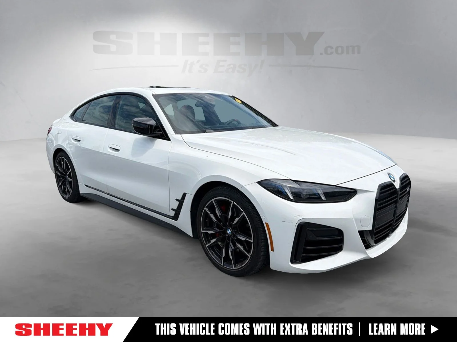 Used 2025 White BMW M440i xDrive Gran Coupe image 1