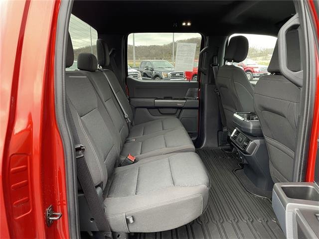 Used 2023 Hot Pepper Red Tinted Clearcoat Ford XLT image 80