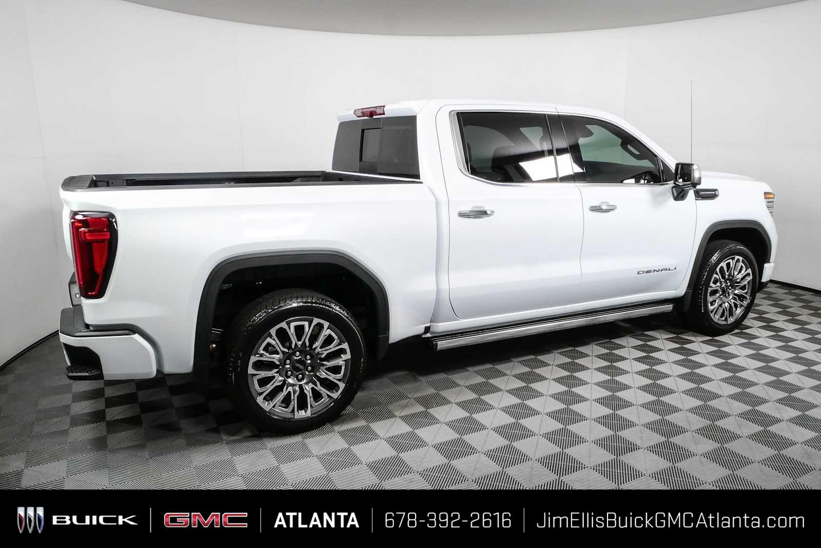 New 2026 Glacier White Tricoat GMC Denali Ultimate image 2