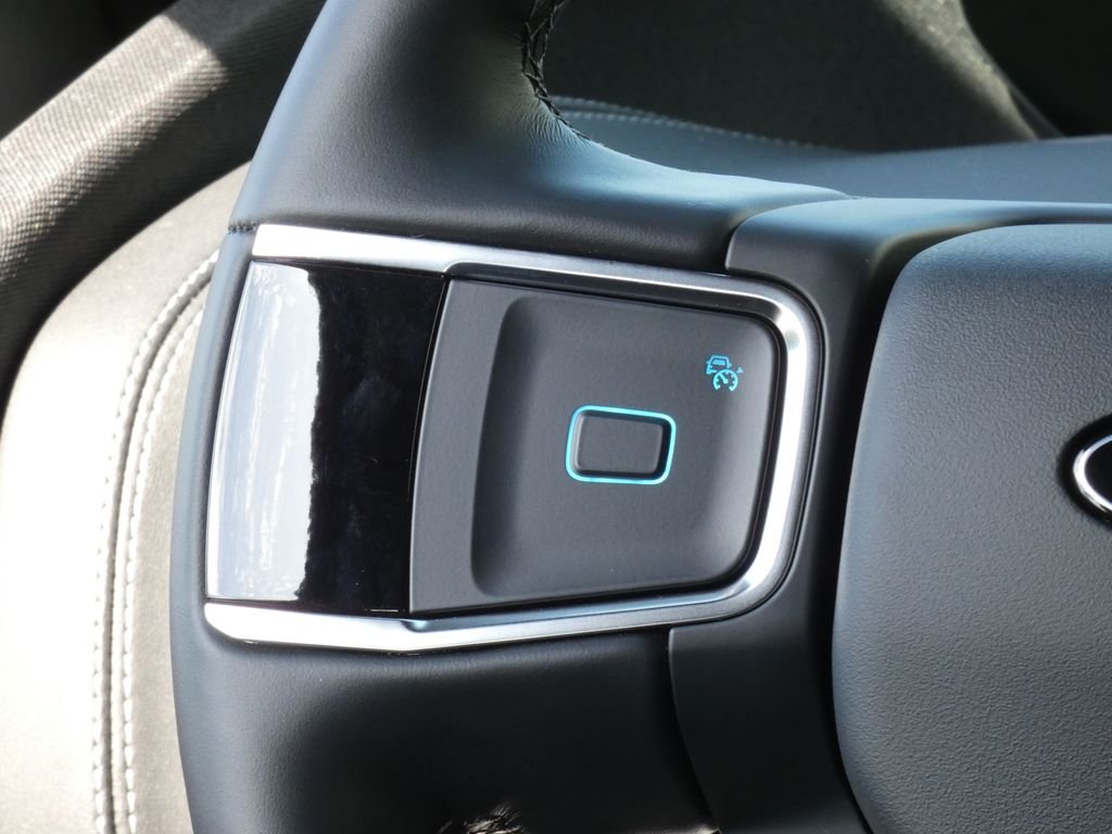 New 2026 Marsh Gray Ford Platinum® image 13