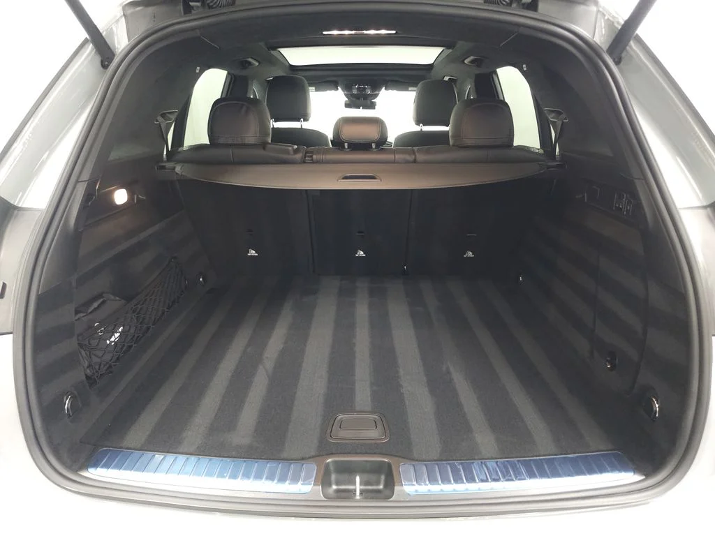 Used 2025 MANUFAKTUR Alpine Gray Mercedes-Benz GLE 63 S AMG® image 33