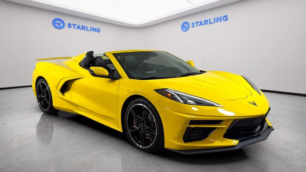 Used 2025 Competition Yellow Tintcoat Metallic Chevrolet 2LT image 14