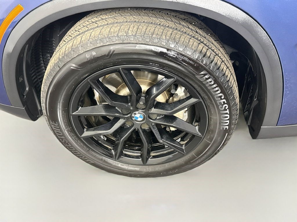 Used 2020 Phytonic Blue Metallic BMW sDrive40i image 34