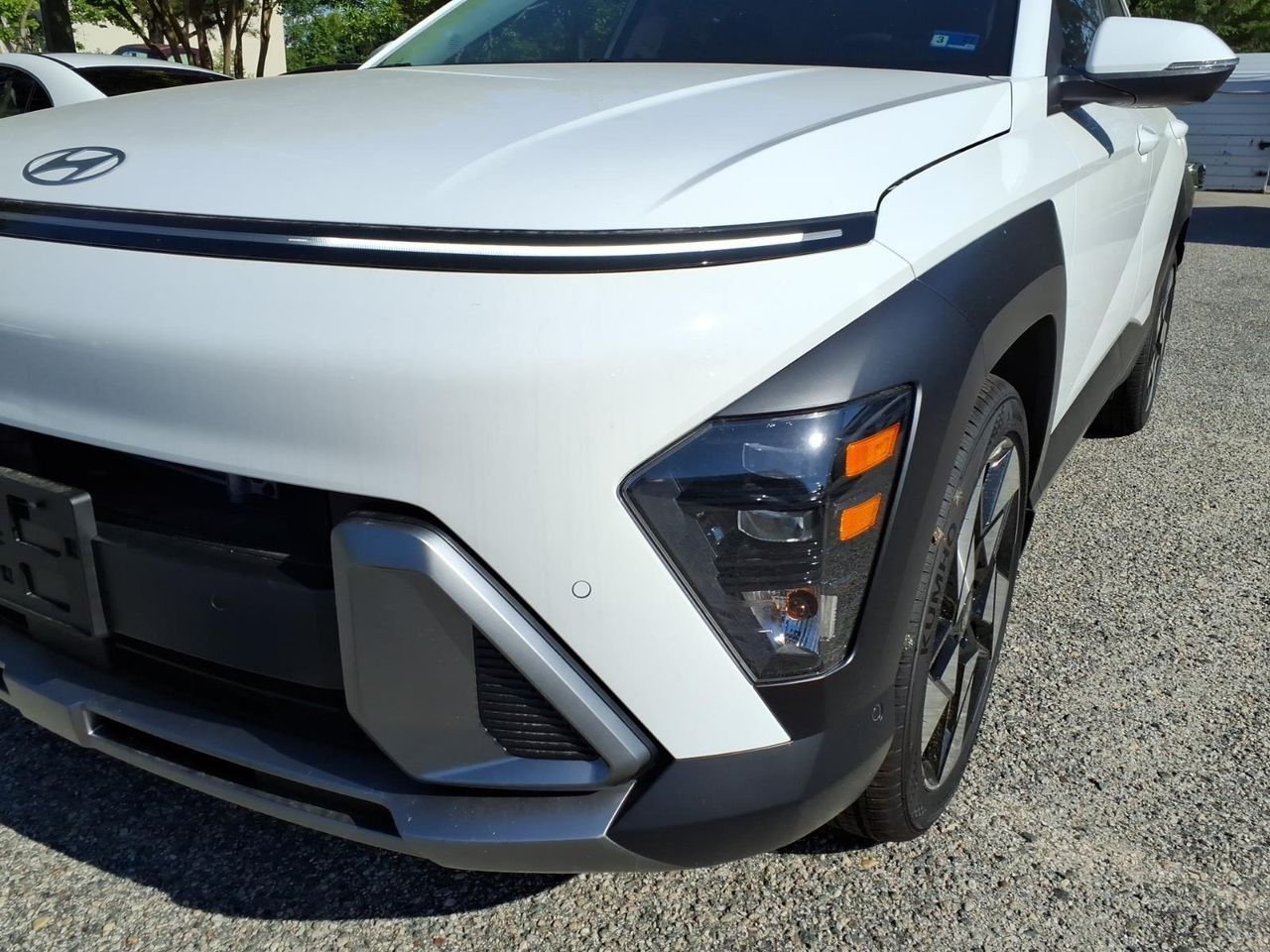 New 2026 Atlas White Hyundai Limited FWD image 2