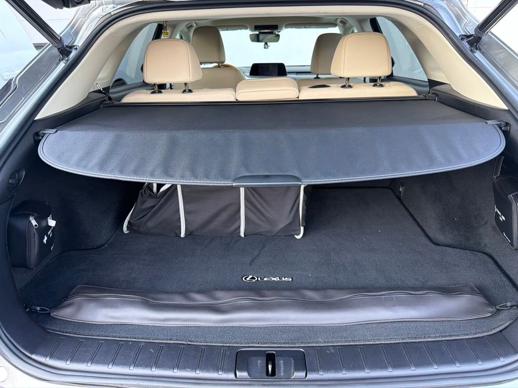 Used 2021 Atomic Silver Lexus 350 image 7