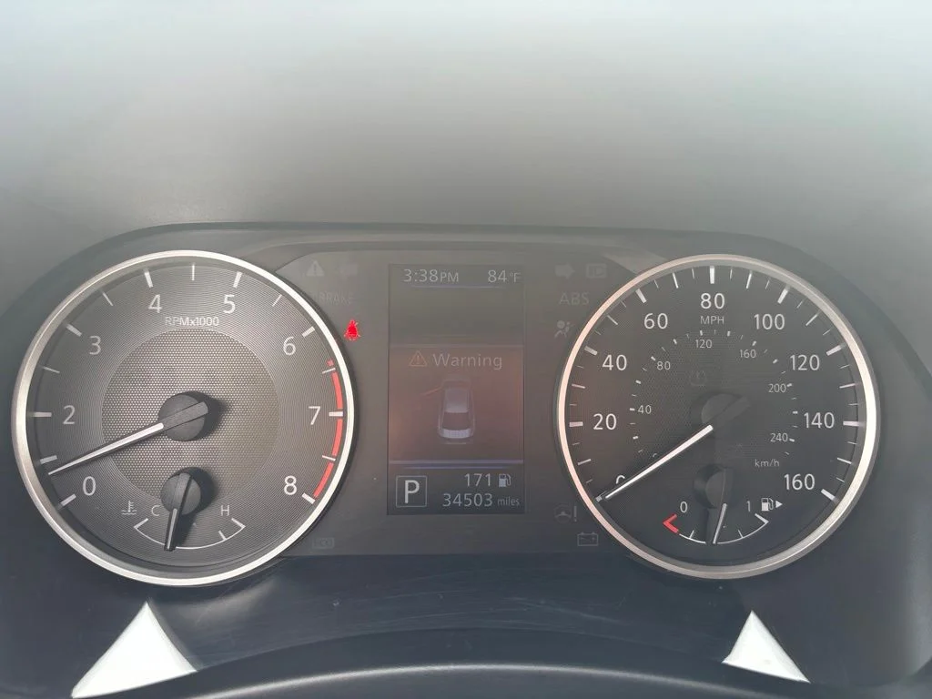 Used 2025 Black Nissan S image 21
