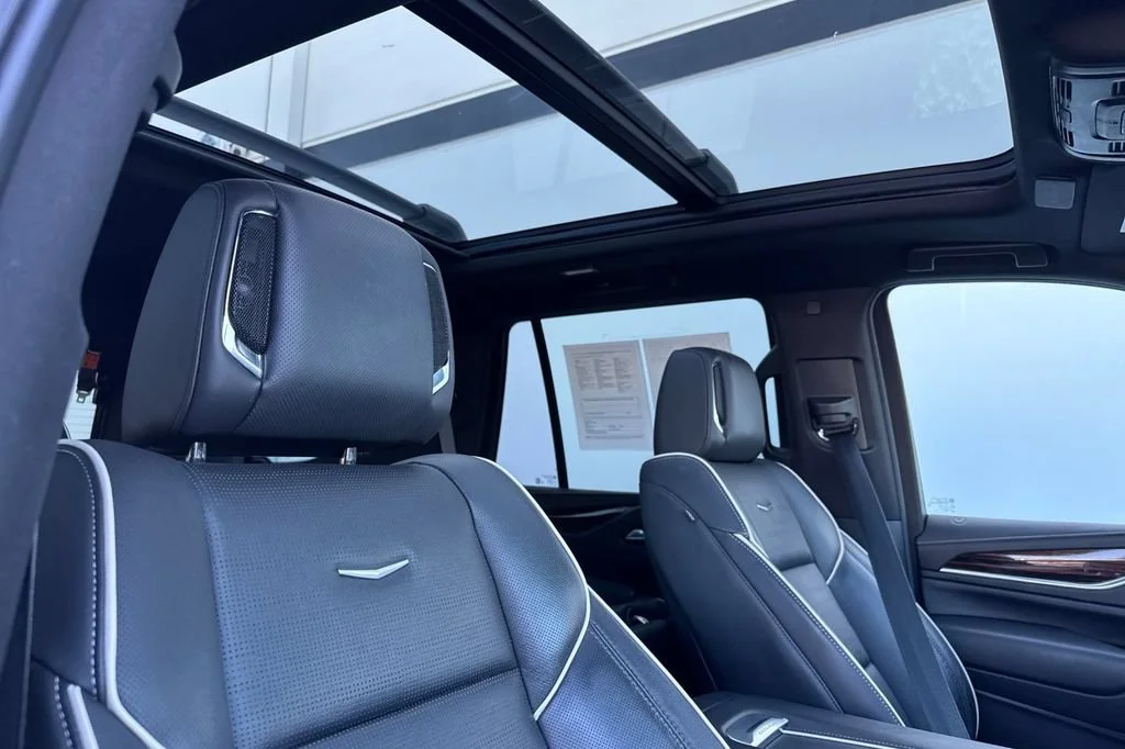 2023 Cadillac Escalade Premium Luxury - Photo 18