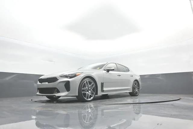 Used 2022 Ceramic White Kia GT1 image 38