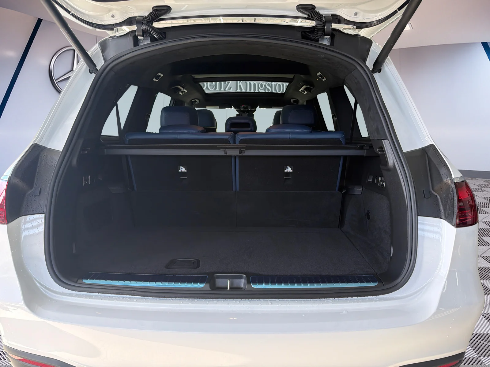 New 2026 White Mercedes-Benz Gls 450 4matic Suv image 7
